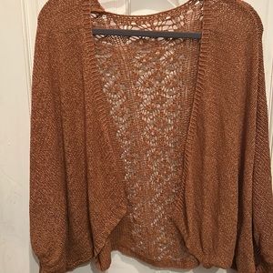 Akeni and Kin OS sweater